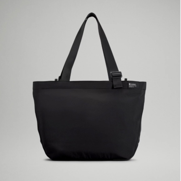 lululemon athletica Handbags - Lululemon Clean Lines Tote